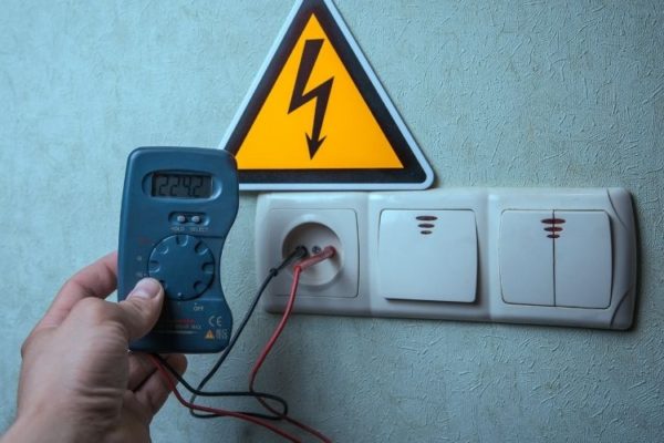 ¿Daños eléctricos en tu hogar? Cómo actuar